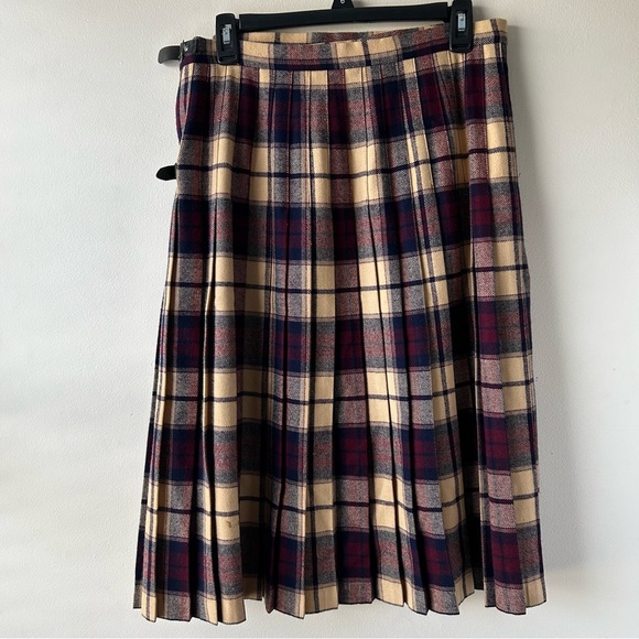 Glenisla 100% Wool Vintage Plaid Pleated Modest Midi Skirt 14 - Picture 3 of 11